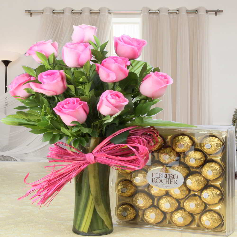 Stunning Valentine Gift of Ferrero Rocher Chocolate with Pink Roses