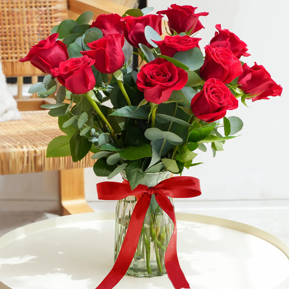 Glass Vase Arrangement of Ten Red Roses For Valentines