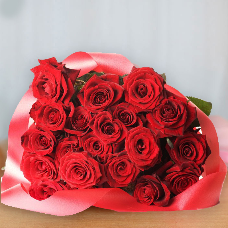 Valentine Affection Red Roses