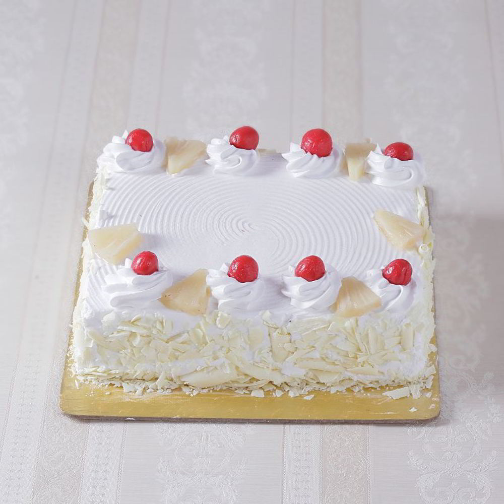 Buy Online Square Shape Cake To Make Someone's Day More Special | Winni.in