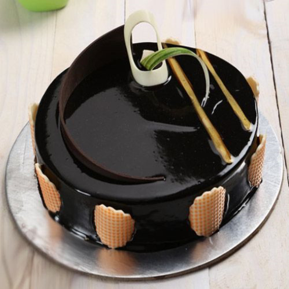 Rich Truffle Cake for Mumbai