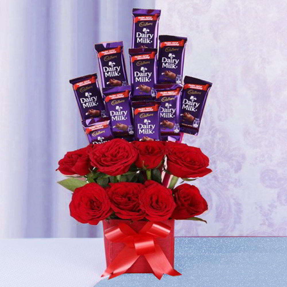 Romantic Chocolates and Roses Bouquet for Mumbai