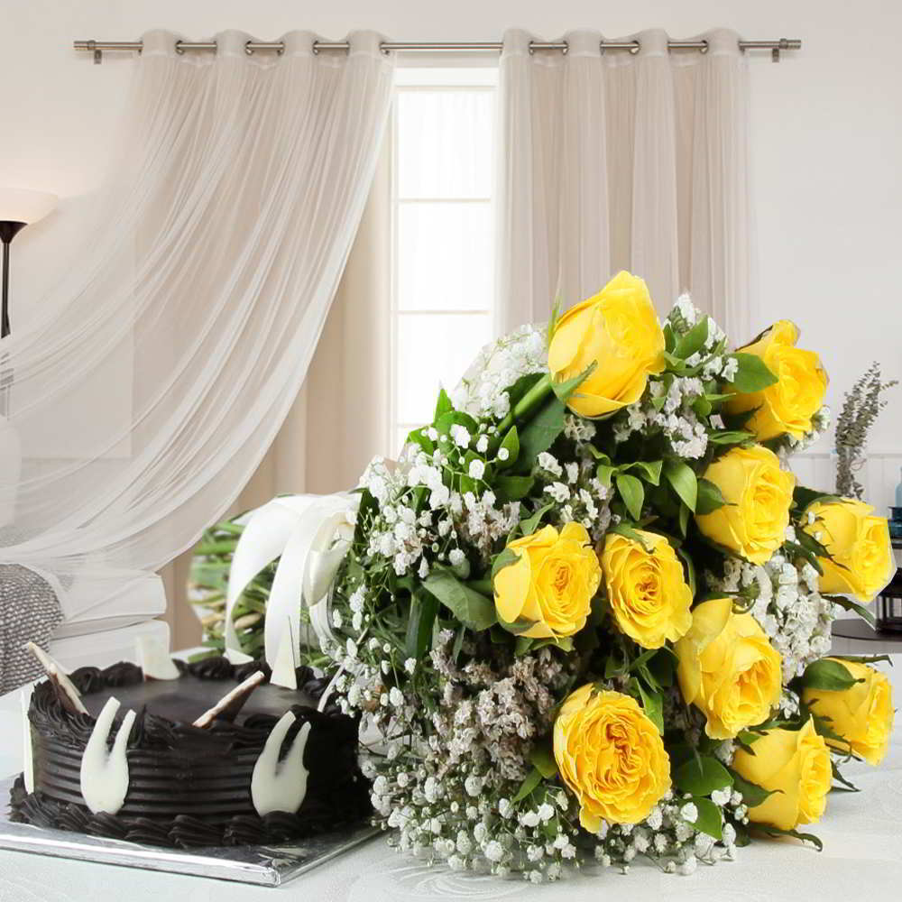 Lovely Yellow Roses with Half Kg Chocolate Cake for Mumbai