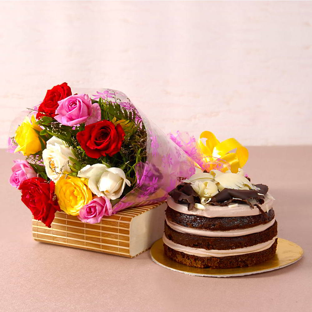 Mix Roses Bouquet with Chocolate Sponge Creamy Cake for Mumbai