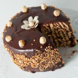 Send Dressed Hazelnut Latte Chocolate Cake To Pilkhuwa