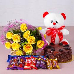 Send Delicious Birthday Treat for Her To Moradabad