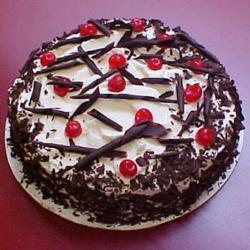 Retirement Gifts for Father - 1.5 Kg Black Forest Cake