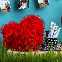 Send Valentines Day Gift Roses Heart Cushion with Imported Chocolate Bucket To Kolkata