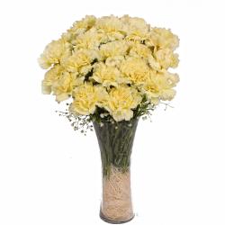 Gifts For Friends - Glass Vase of 16 Yellow Carnations