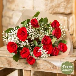 Fresh Red Roses Bunch