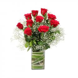 Valentine Roses - Glass Vase Arrangement of Ten Red Roses For Valentines