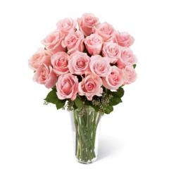 Valentine Flowers Arrangement - Pink Roses Vase For Love One