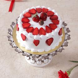 Ganesh Chaturthi - Eggless Fresh Cream Strawberry Cake
