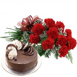 Valentines Eggless Cakes - Valentine Gift Touch With Ten Red Carnations Bunch and Eggless Chocolate Cake
