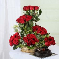 Valentine Midnight Gifts - Valentine Surprise of Dark Chocolate Cake with Exotic Roses Arrangement