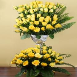 Basket Arrangement - Hundred Yellow Roses Arrangement