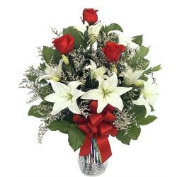 Corporate Flowers - Vase Of  Romantic Roses With Lilies