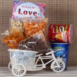 Valentine Chocolates Gifts - Love Treat of Dry fruits and Chips
