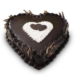 Midnight Cakes Delivery - Heart Shape Fresh Truffle Cake