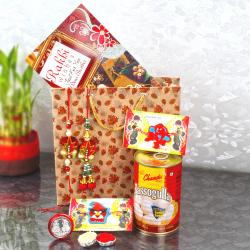 Rakhi With Cards - Rasgulla with Beautiful Family Rakhis Combo