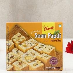 Mothers Day Sweets - Half kg Pure Ghee Soan Papdi Box