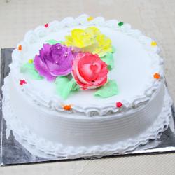 Good Luck Gifts for Friends - Half Kg Eggless Vanilla Cake