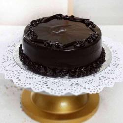 Birthday Gifts for Crush - Half Kg Dark Chocolate Cake Treat