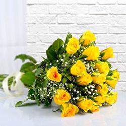 Bouquet Bunches - Eighteen Yellow Roses Bouquet