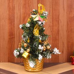 Christmas Tree with Golden Basket