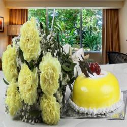 Birthday Gift Hampers - Pineapple Cake with Yellow Carnations Bouquet