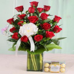 Exclusive Gift Hampers for Men - Arrangement of Red Roses with Ferrero Rocher Chocolates