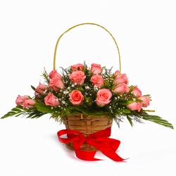 Mothers Day Gifts to Chennai - Lovely Basket of 20 Pink Roses