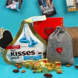 Valentine Gift Hampers - Love Greeting Card with Kisses and Kreitens in Jute Bag