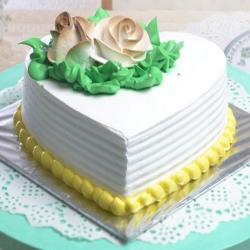 Send Heart Shape Vanilla Cake Online To Blimora