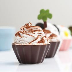 Trendy Caps - Cappuccino Cupcake