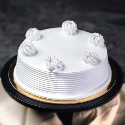 Send Cakes Gift Vanilla Decorated Cake To Lucknow