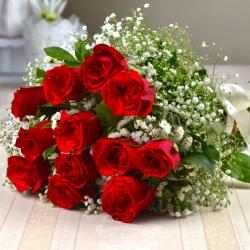 Bouquet Bunches - Twelve Red Roses Hand Bunch for your Valentine