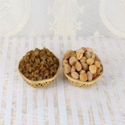 Dry Fruits - Basket of Apricot with Raisin