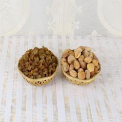 Dry Fruits - Basket of Apricot with Raisin