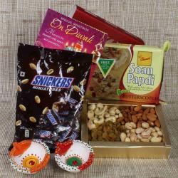 Diwali Crackers - Chocolate and Dryfruit with Sweet Hamper