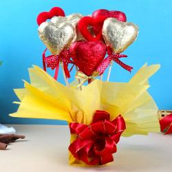 Send Homemade Chocolate Basket Arrangement To Kolkata